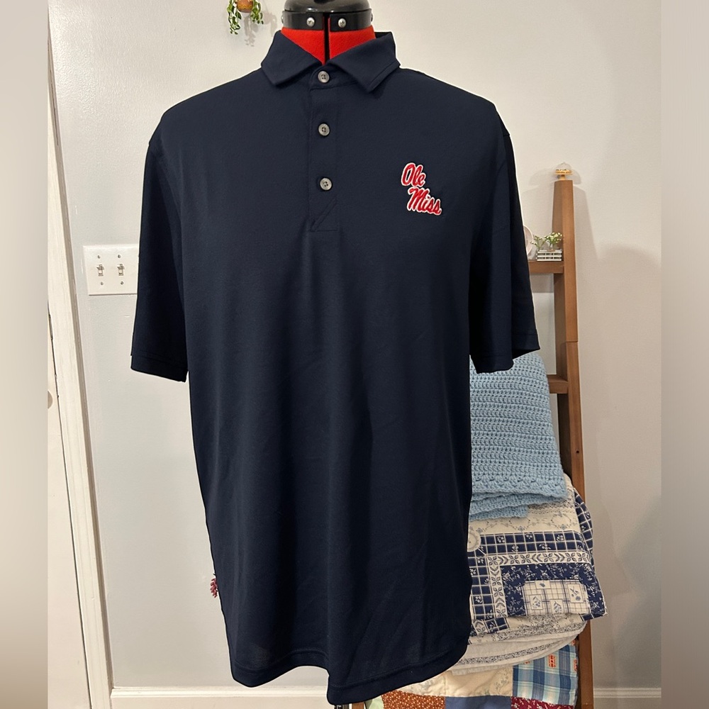 Men’s Medium, Cutter & Buck, Ole Miss Branded Collared Polo